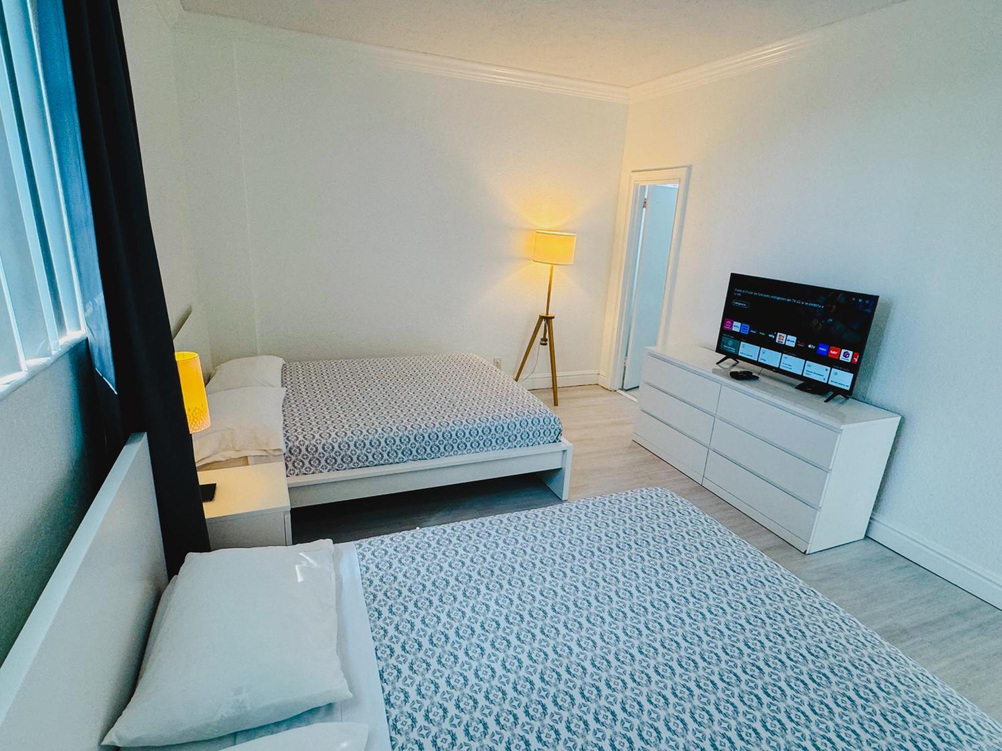 Miami Hollywood Great Two Bedroom Apartment With Channel View 006-22Bvic Exterior foto